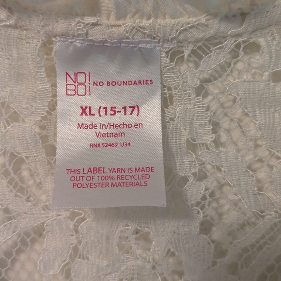 No Boundaries Cream Lace Trim Blouse - Picture 3 of 4